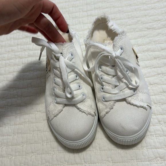 Shoes - Slip ons